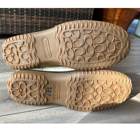 Coach Winter White Sparrow Quilted Waterproof Winter Snow Boots Womens 9.5 - Picture 13 of 14